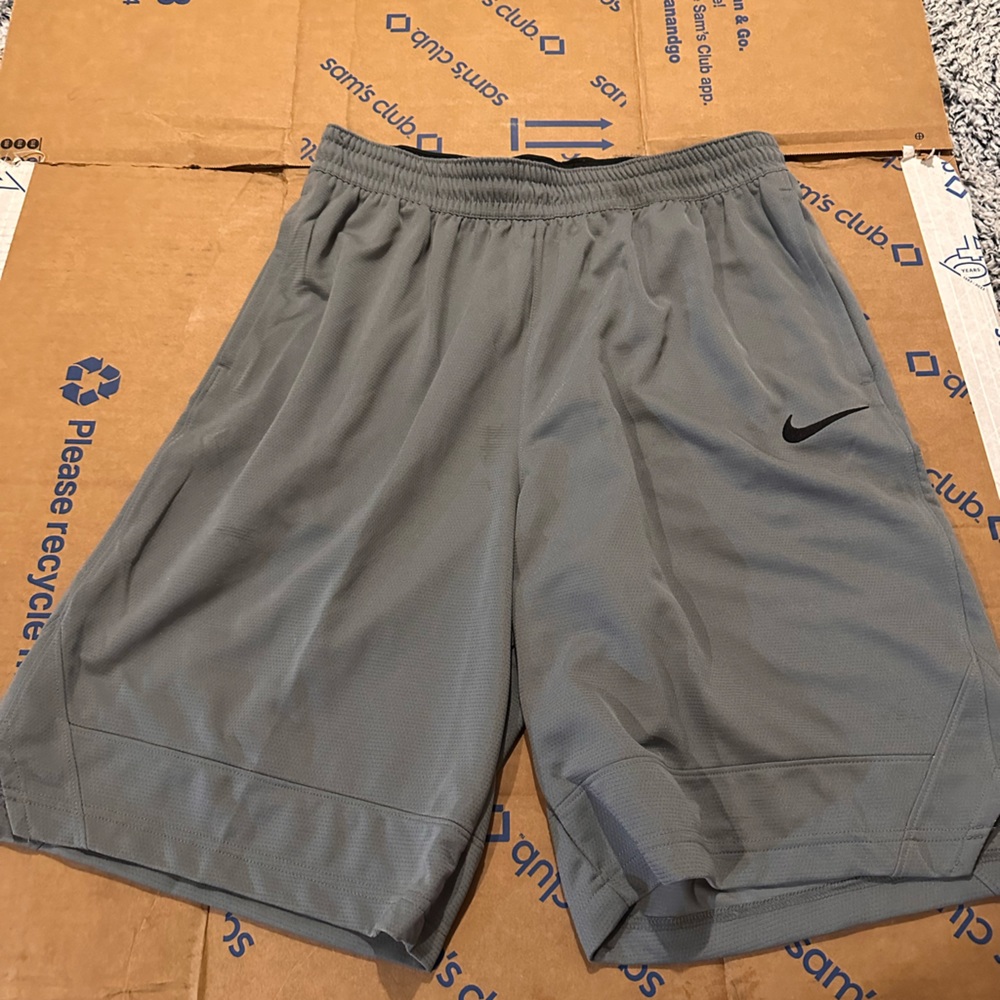New Men’s Nike Shorts